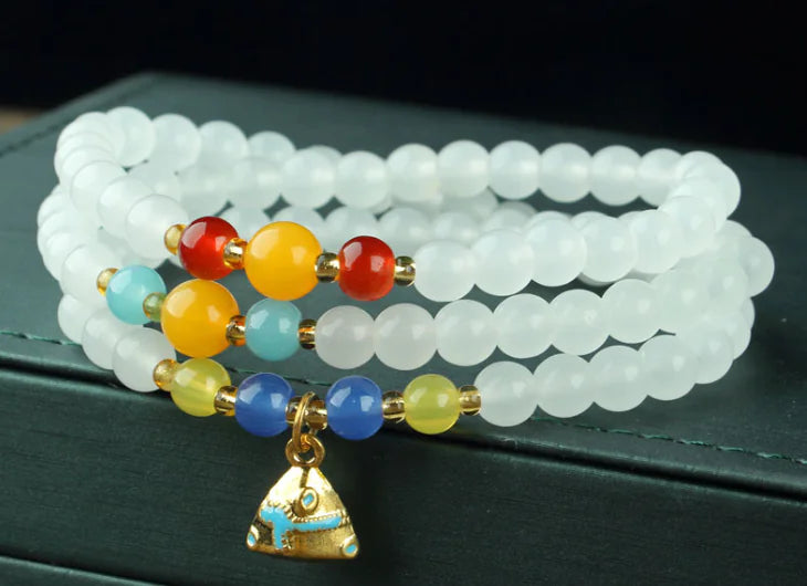 Agate Women's Bracelet with Buddha Beads